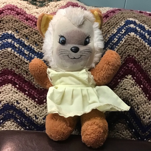 Vintage Puffins stuffed Cat with Apron. 12” tall - Picture 1 of 4